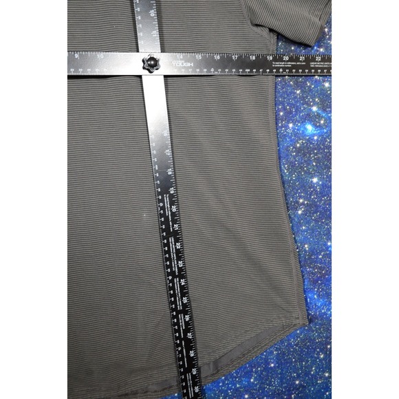 BYLT Shirt Mens Medium Gray Drop Cut Striped Performance Stretch Casual Crewneck - Picture 6 of 9